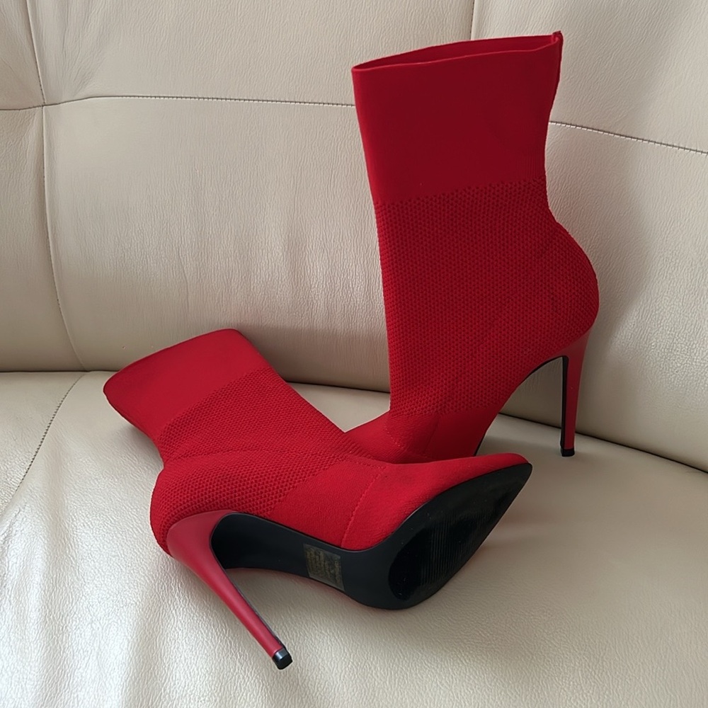 They Have Only Been Worn Once And Are In Impeccab… - image 2